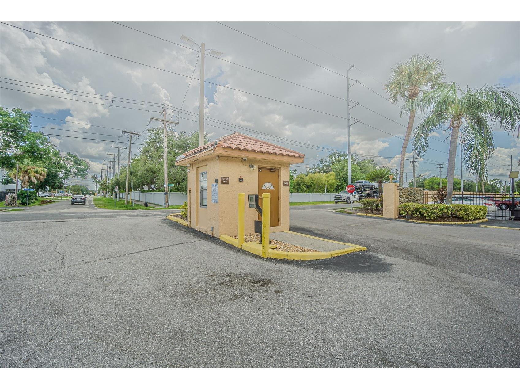 5820 N Church Avenue #339 Tampa FL 33614 TB8418736 image4