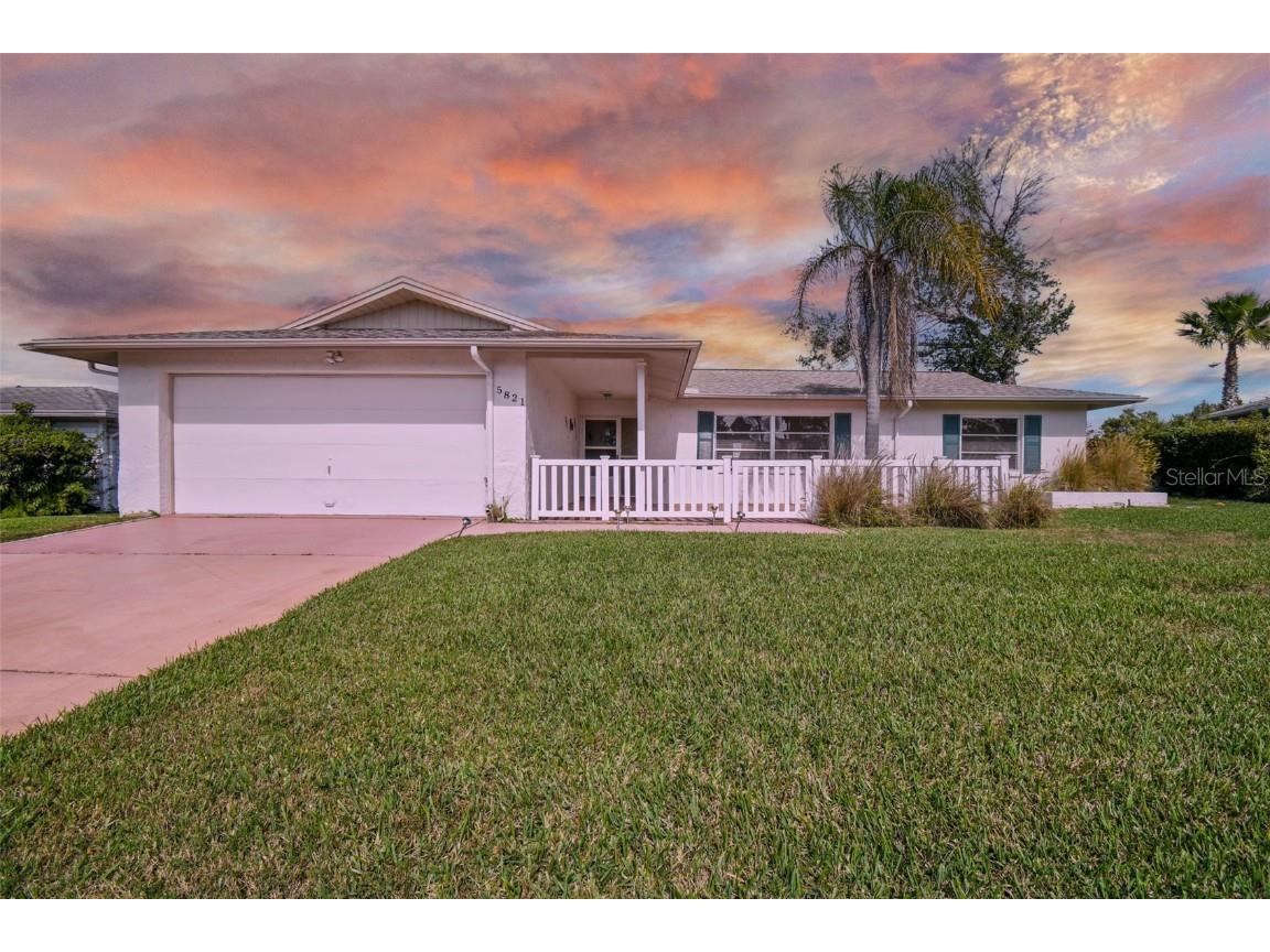 5821 Chapman Drive New Port Richey FL 34652 U8217058 image1