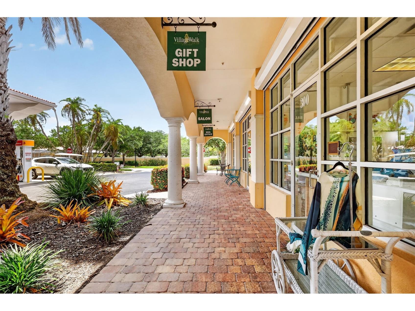 5821 Ferrara Drive Sarasota FL 34238 A4697321 image53
