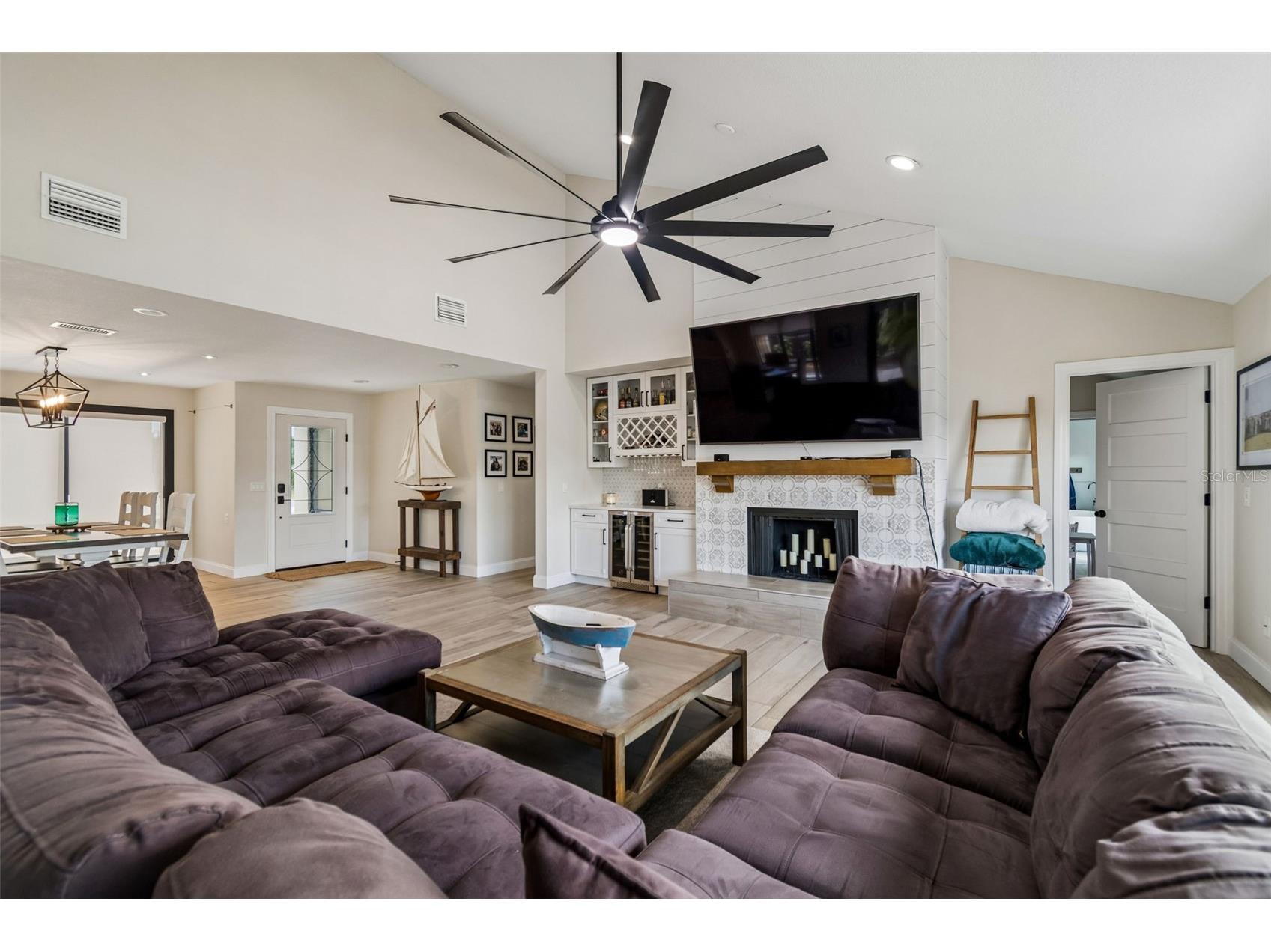 5821 Schooner Way Tampa FL 33615 TB8523349 image15