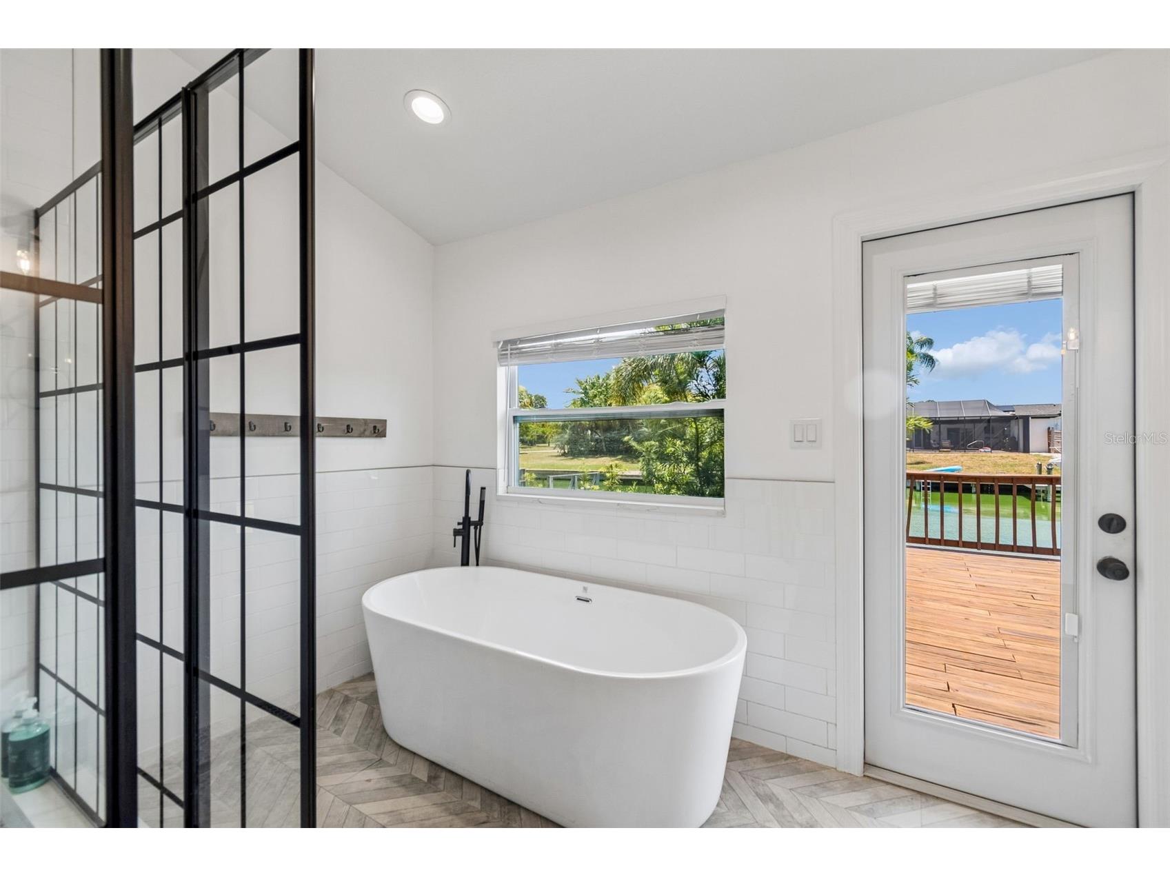 5821 Schooner Way Tampa FL 33615 TB8523349 image32