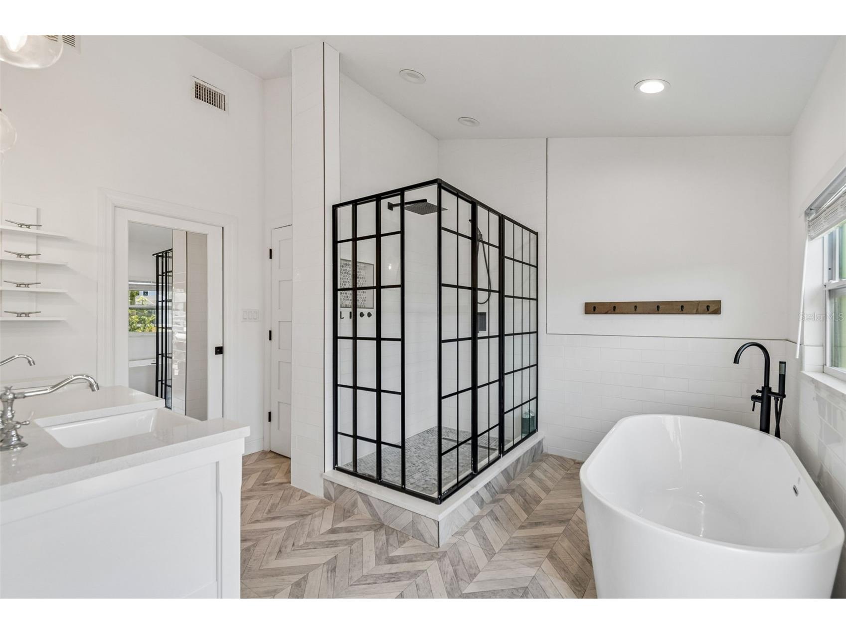 5821 Schooner Way Tampa FL 33615 TB8523349 image33