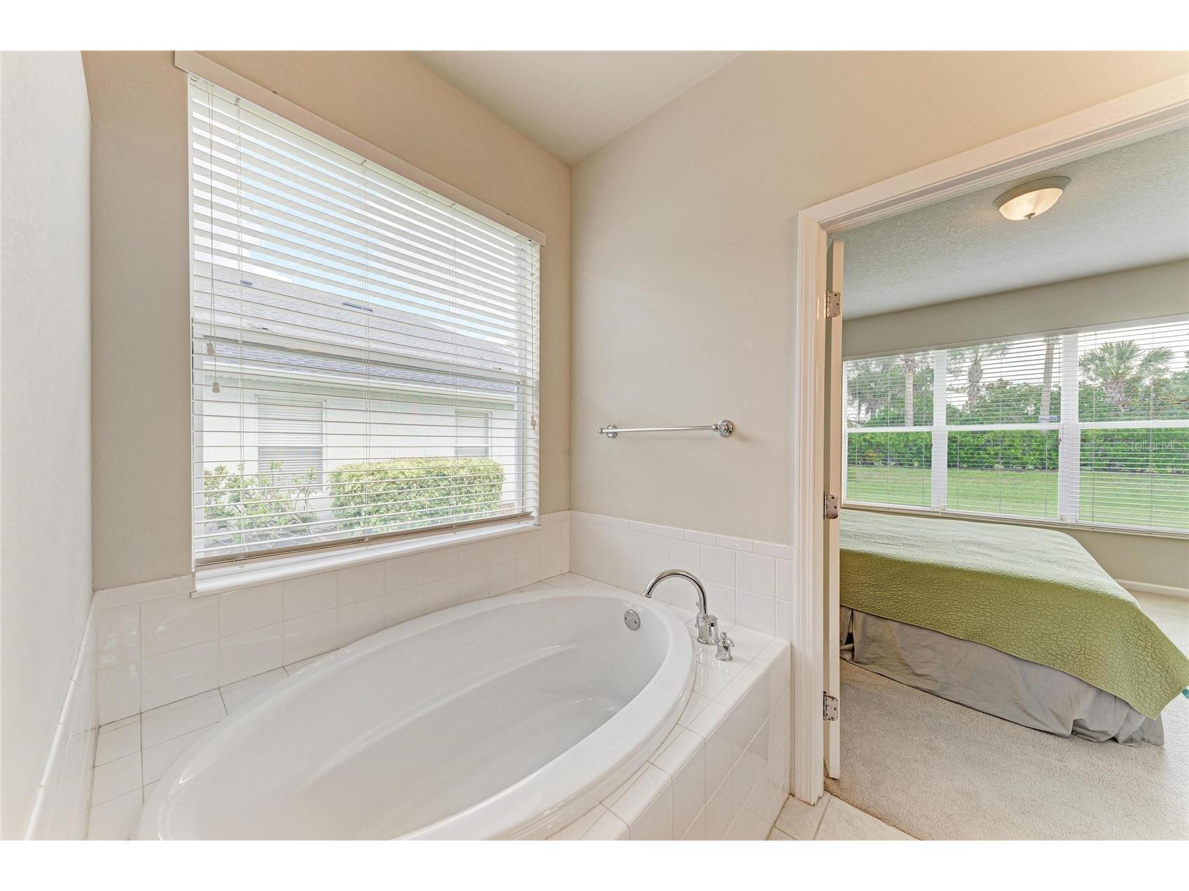 5822 100th Avenue E Parrish FL 34219 A4694564 image17