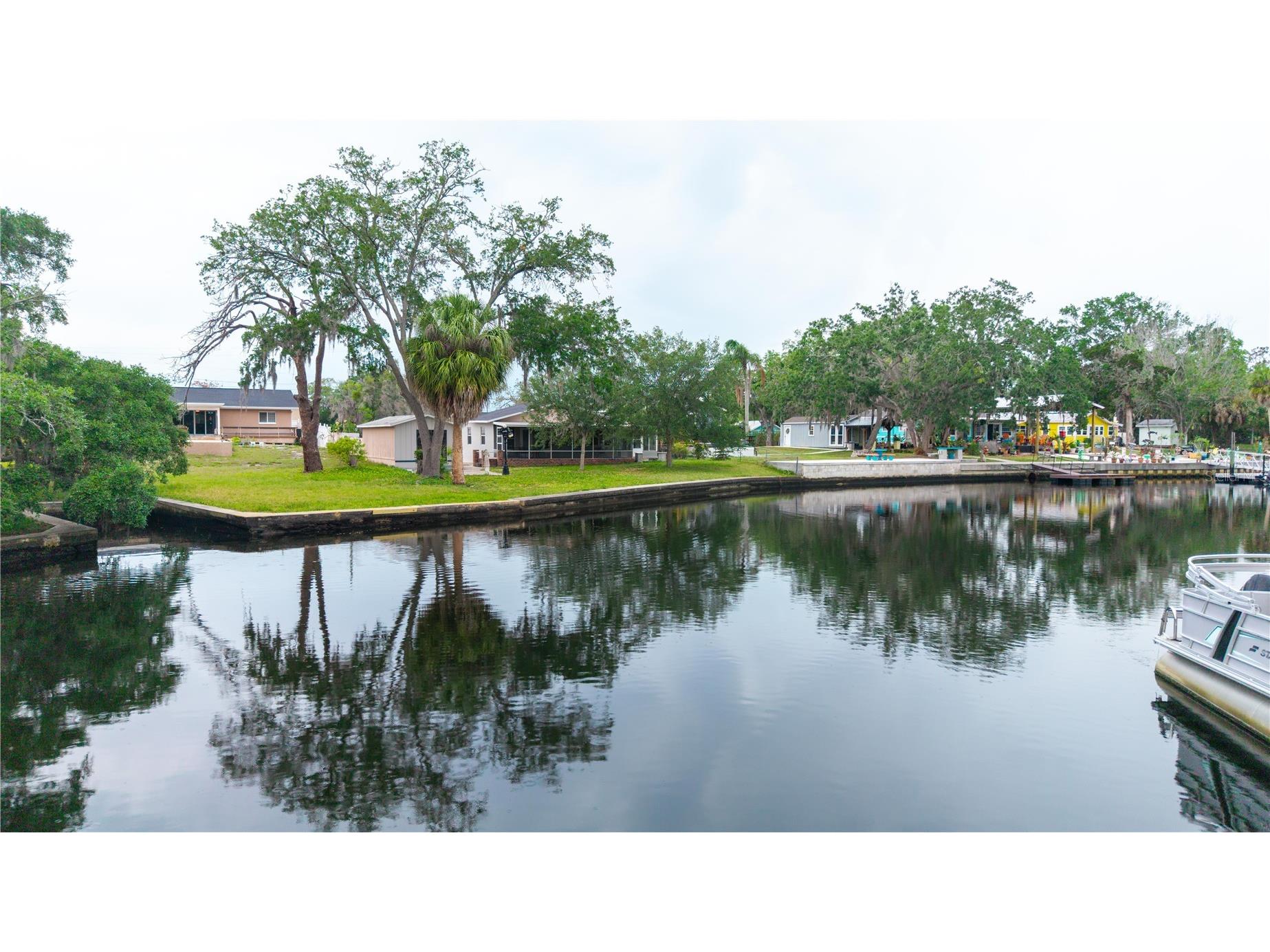 5822 River Road New Port Richey FL 34652 W7883897 image4