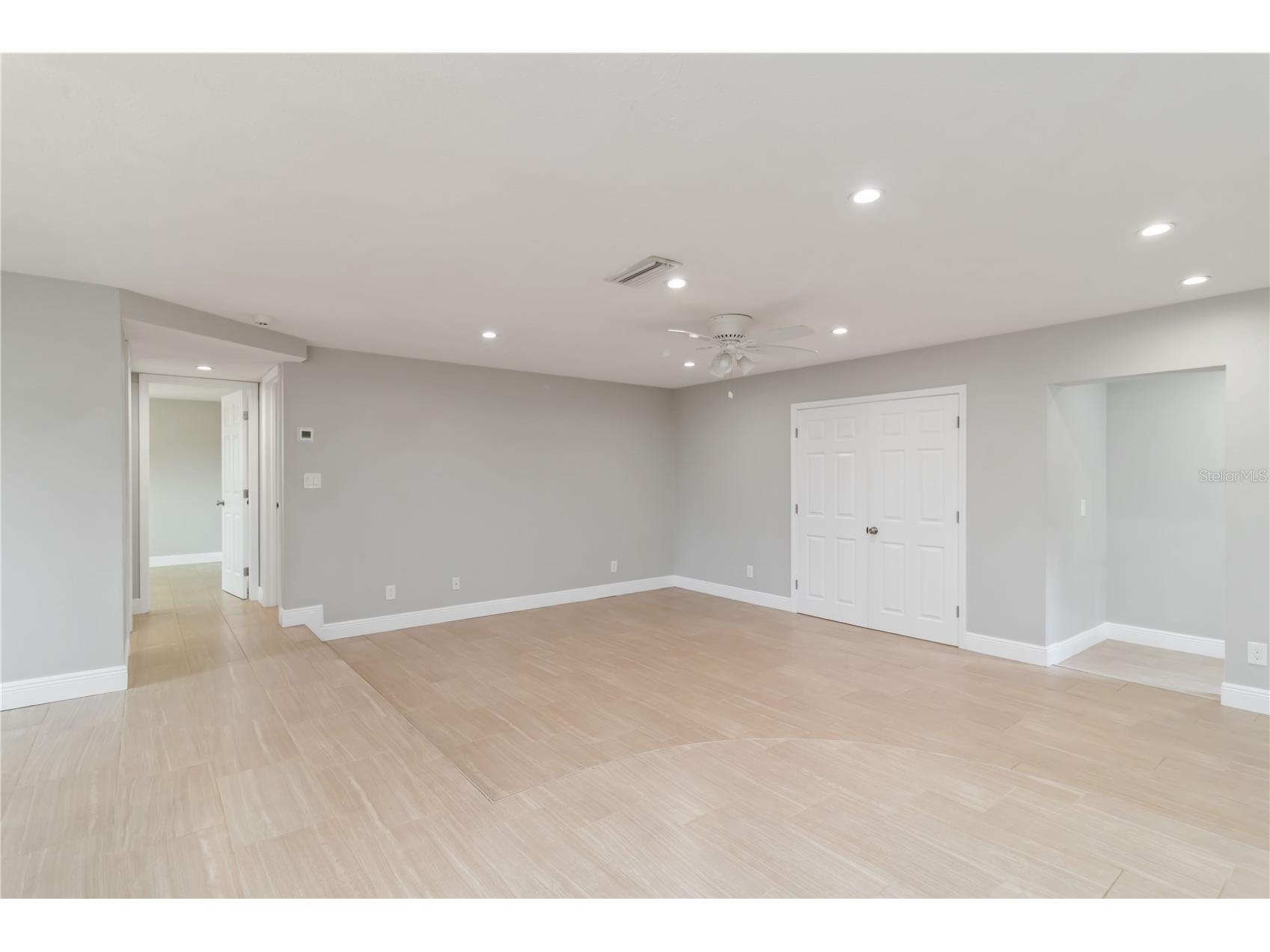 5823 22nd Street W Bradenton FL 34207 A4685959 image5