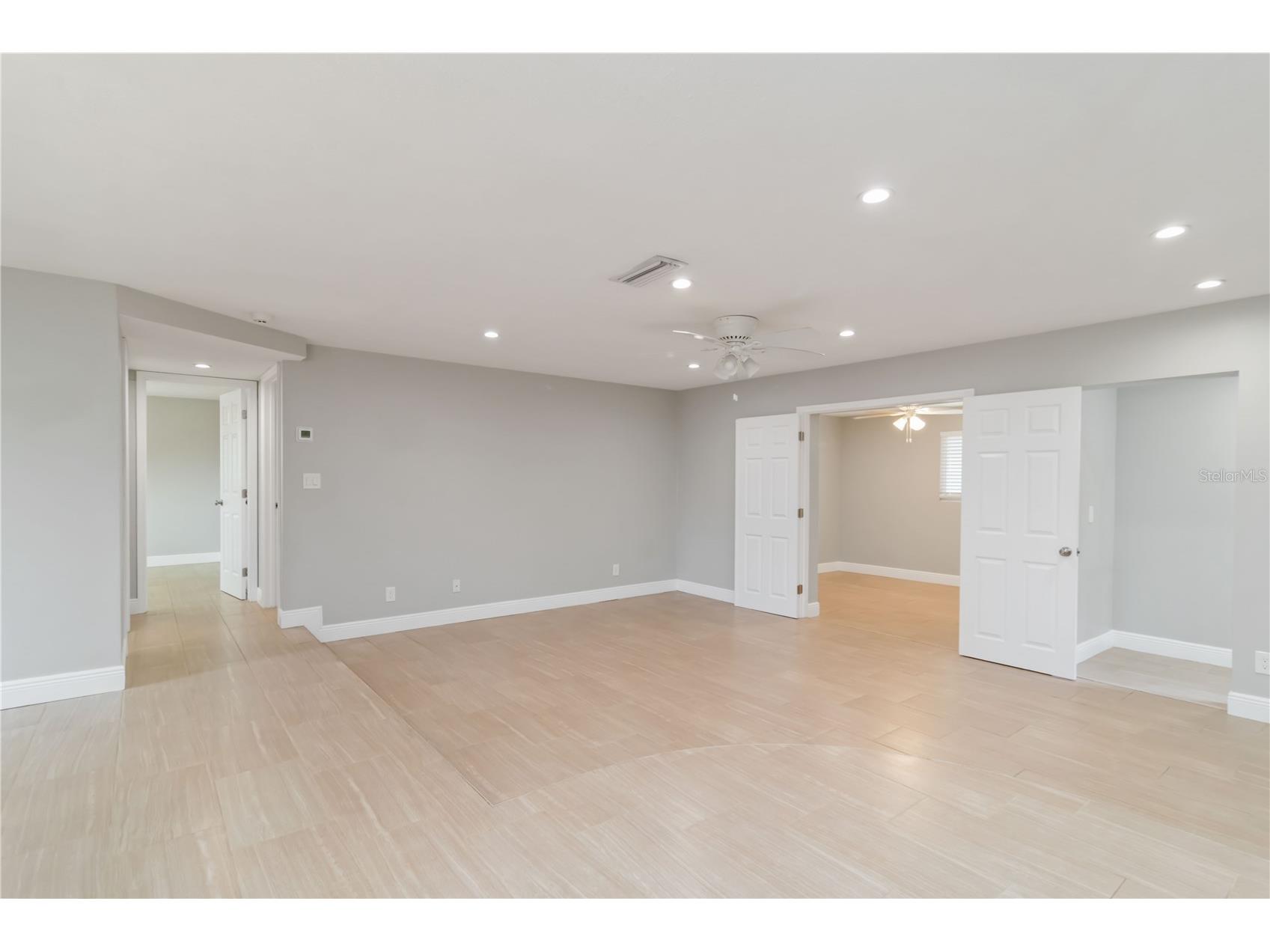 5823 22nd Street W Bradenton FL 34207 A4685959 image6