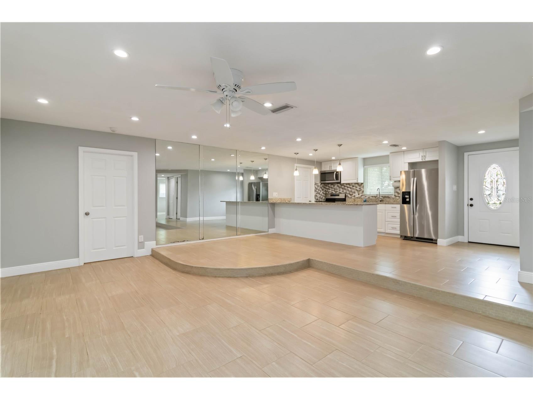 5823 22nd Street W Bradenton FL 34207 A4685959 image8