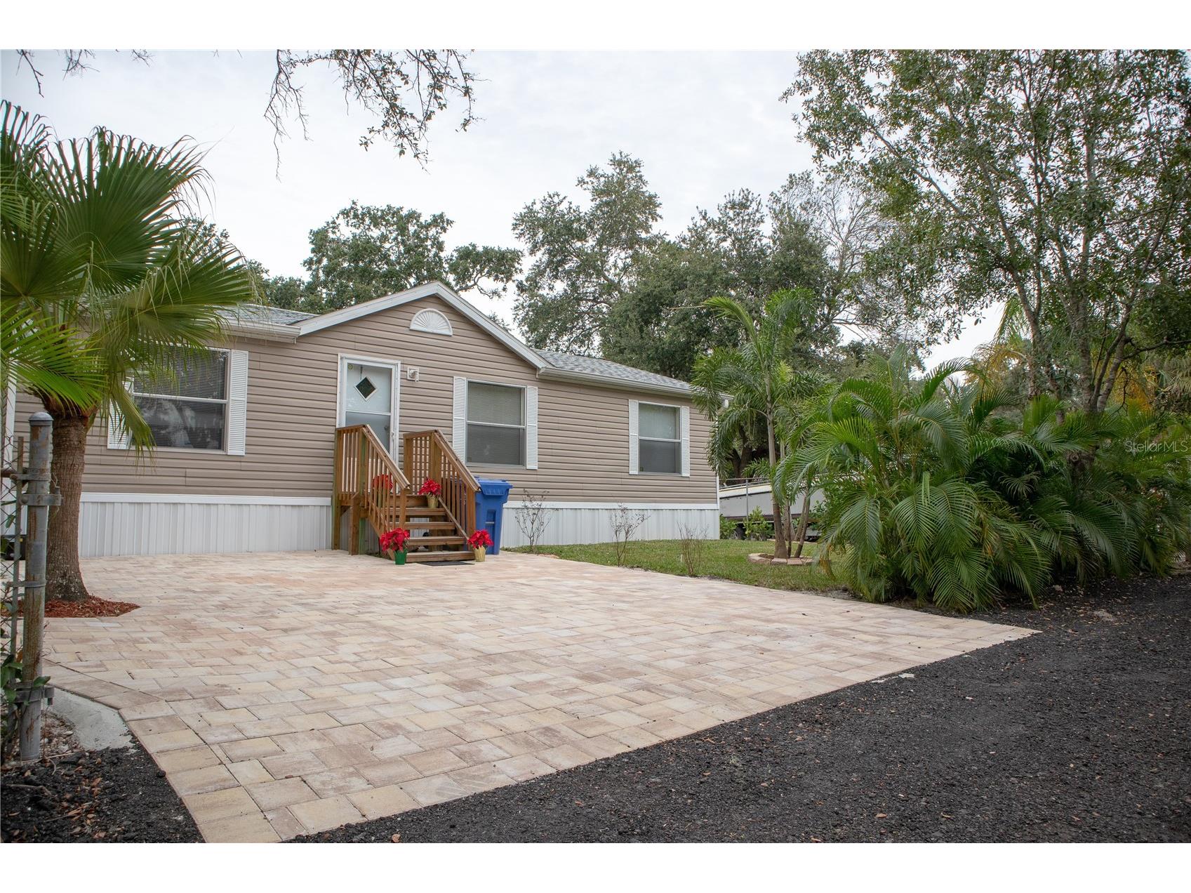 5823 Barry Lane Tampa FL 33634 TB8529224 image1