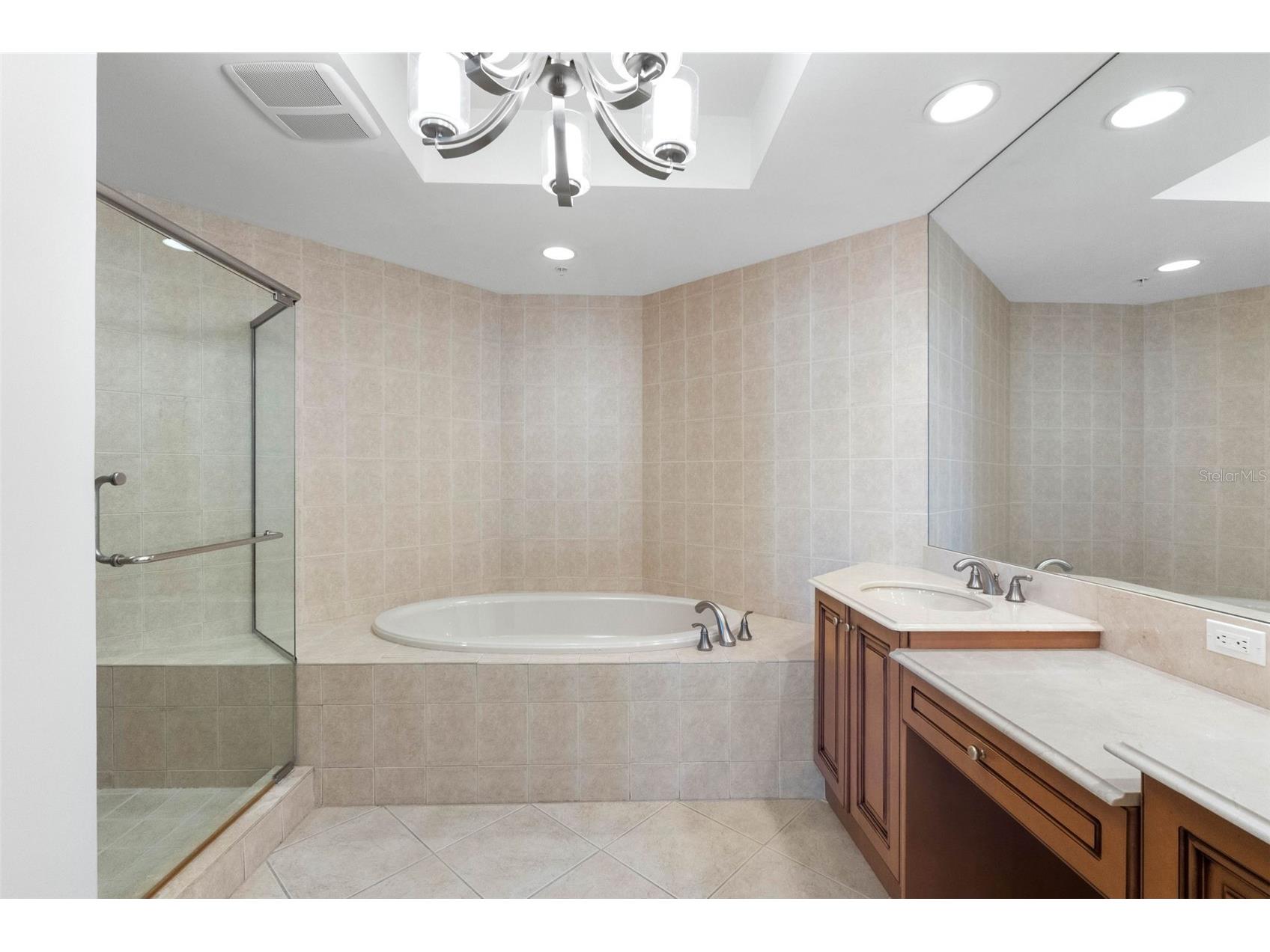 5823 Bowen Daniel Drive #401 Tampa FL 33616 - TAMPA BAY TB8487963 image37