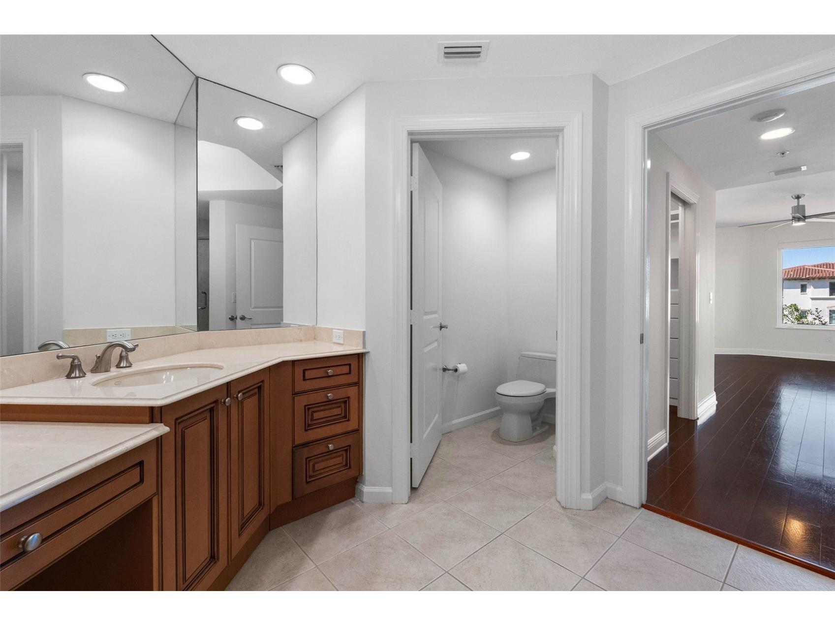 5823 Bowen Daniel Drive #401 Tampa FL 33616 - TAMPA BAY TB8487963 image39