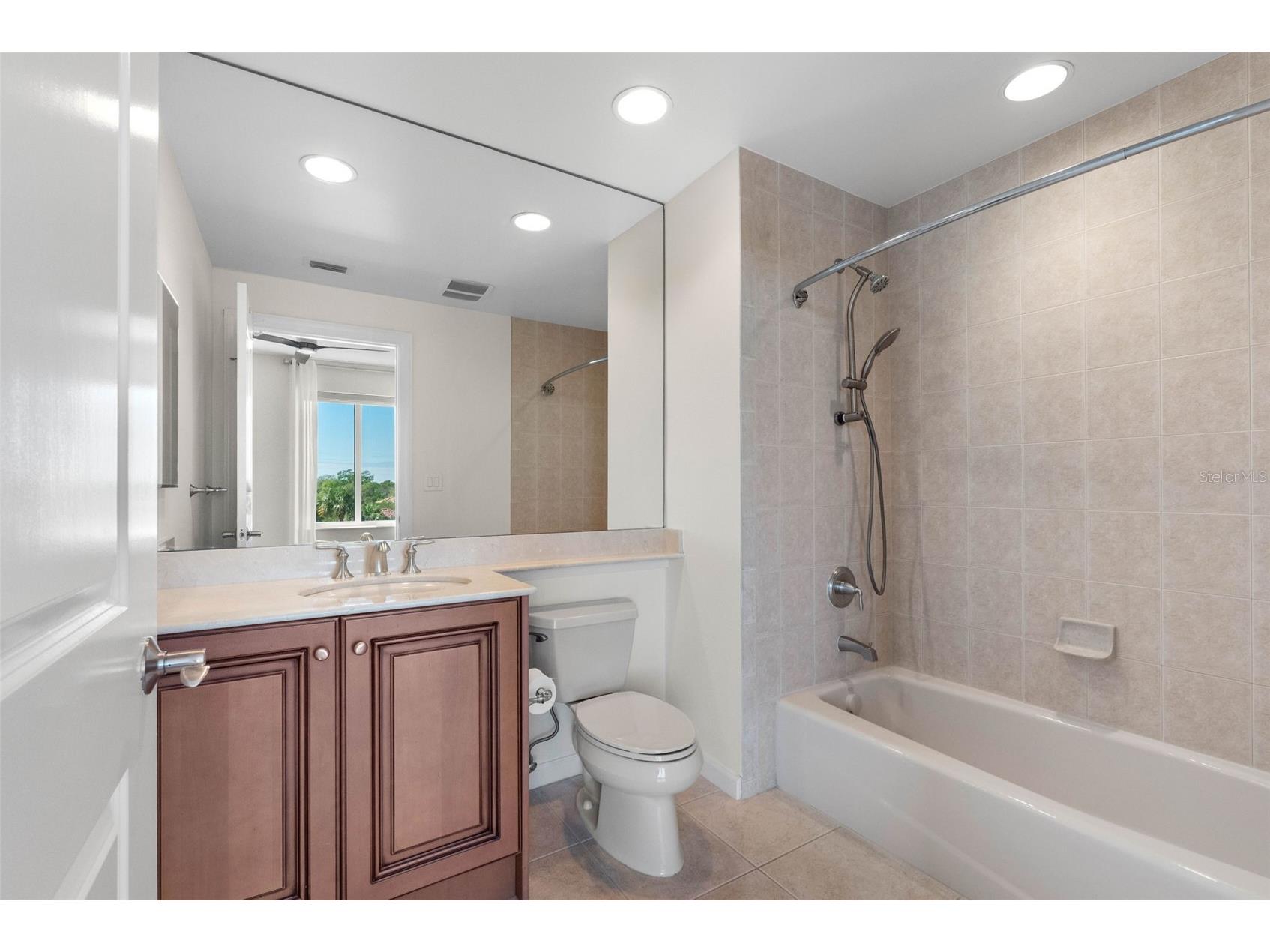 5823 Bowen Daniel Drive #401 Tampa FL 33616 - TAMPA BAY TB8487963 image47