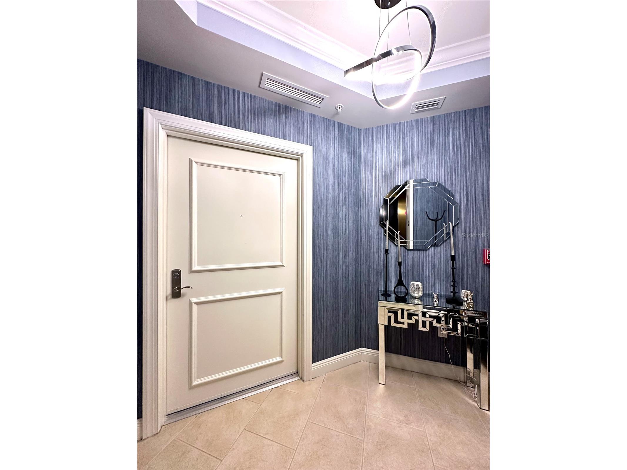 5823 Bowen Daniel Drive #702 Tampa FL 33616 TB8488625 image5