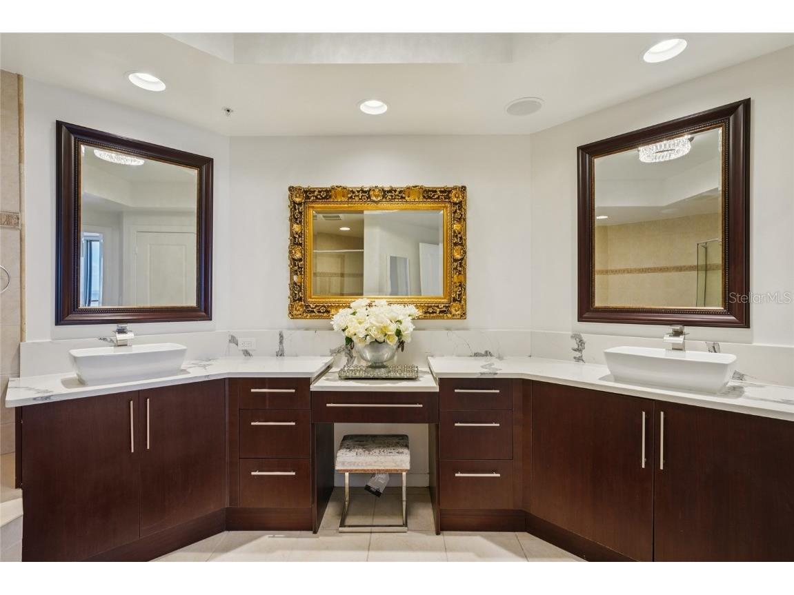 5823 Bowen Daniel Drive #902 Tampa FL 33616 TB8435064 image18