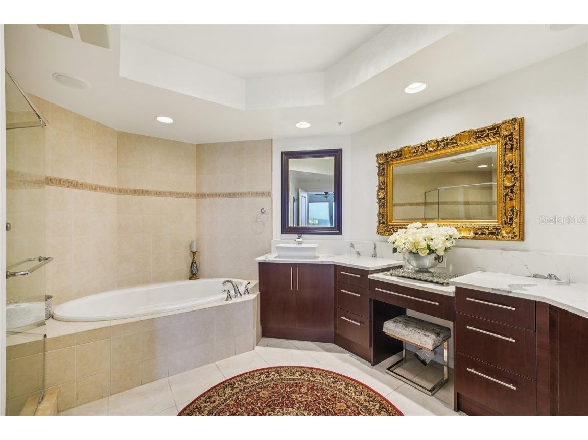 5823 Bowen Daniel Drive #902 Tampa FL 33616 TB8435064 image19