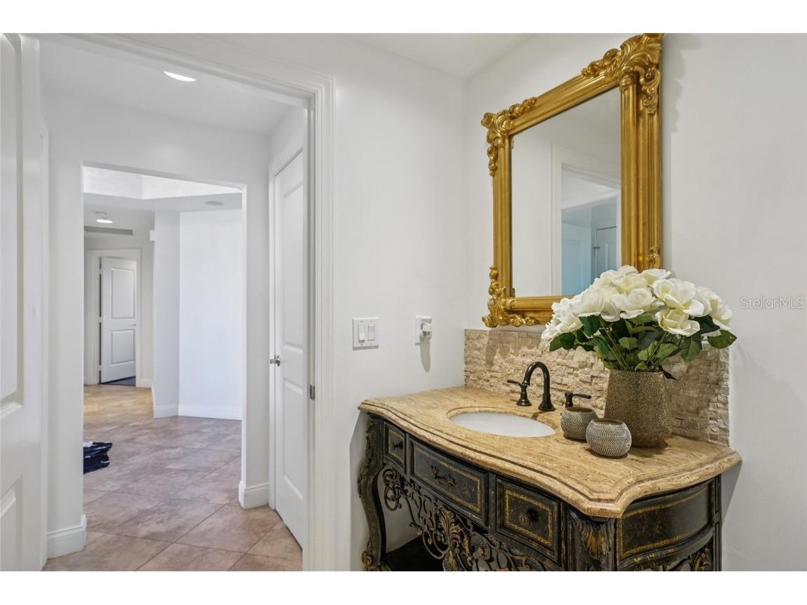 5823 Bowen Daniel Drive #902 Tampa FL 33616 TB8435064 image22