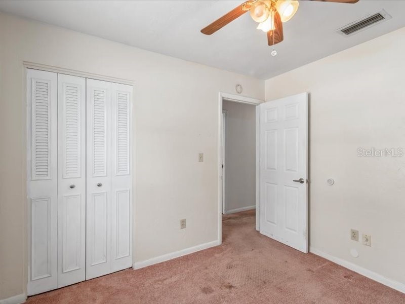 5823 NW 26th Street Gainesville FL 32653 GC541652 image13