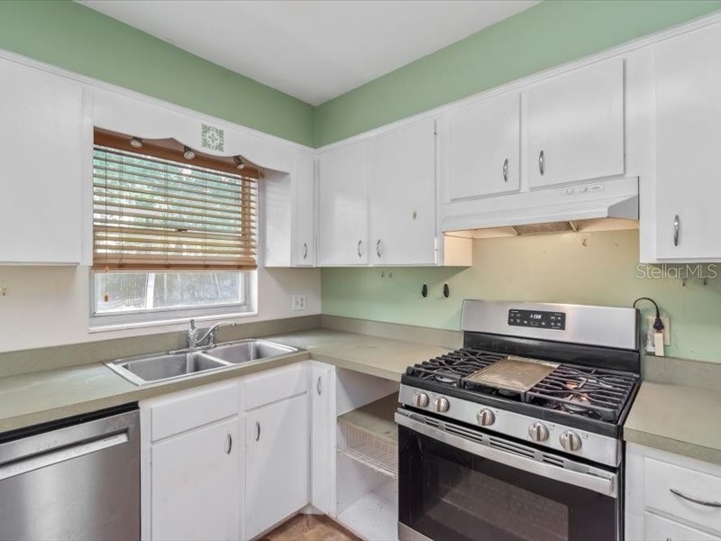 5823 NW 26th Street Gainesville FL 32653 GC541652 image29