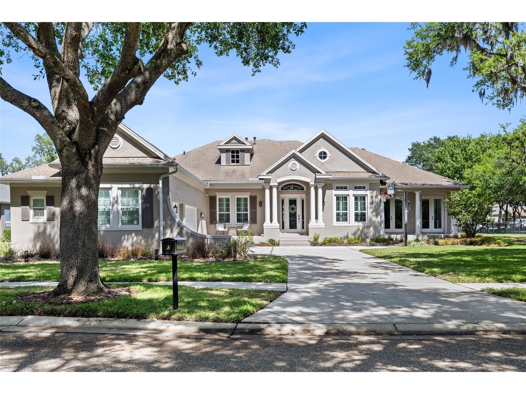 5823 Terncrest Drive Lithia FL 33547 TB8497590 image1