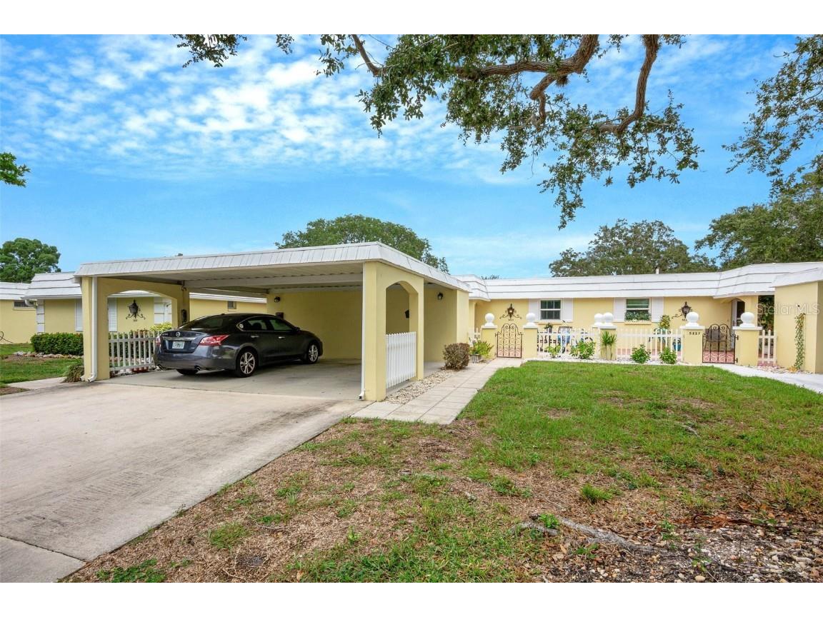 5823 Tidewood Avenue #19 Sarasota FL 34231 A4590947 image1