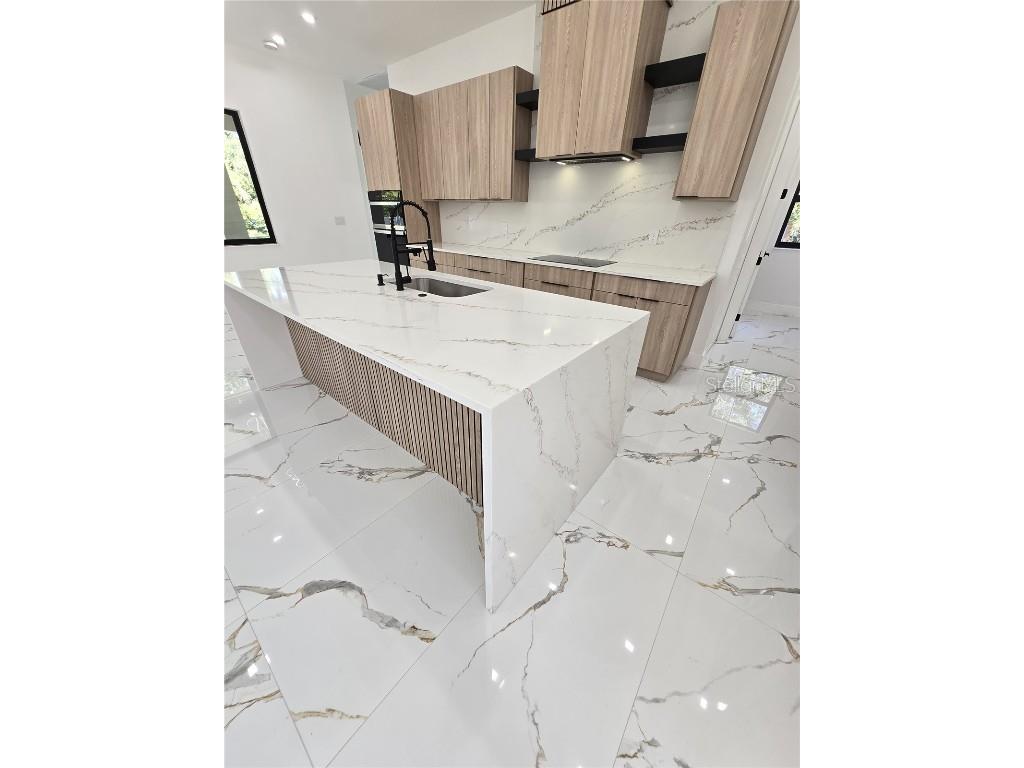 5823 Whippoorwill Drive Tampa FL 33624 TB8444830 image11