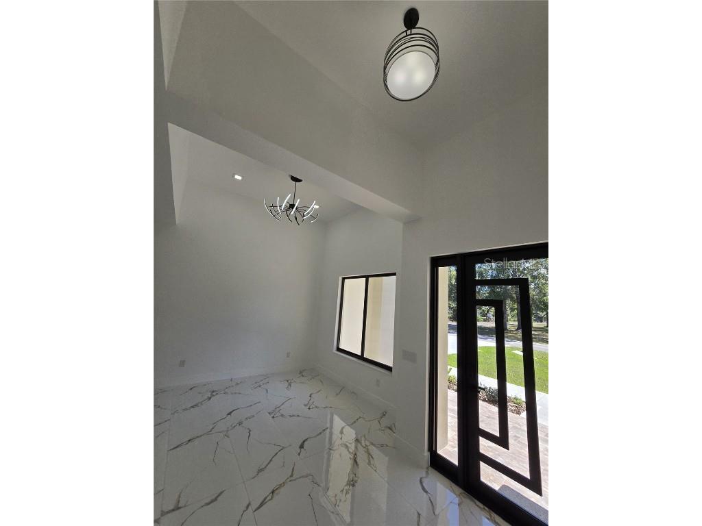 5823 Whippoorwill Drive Tampa FL 33624 TB8444830 image4