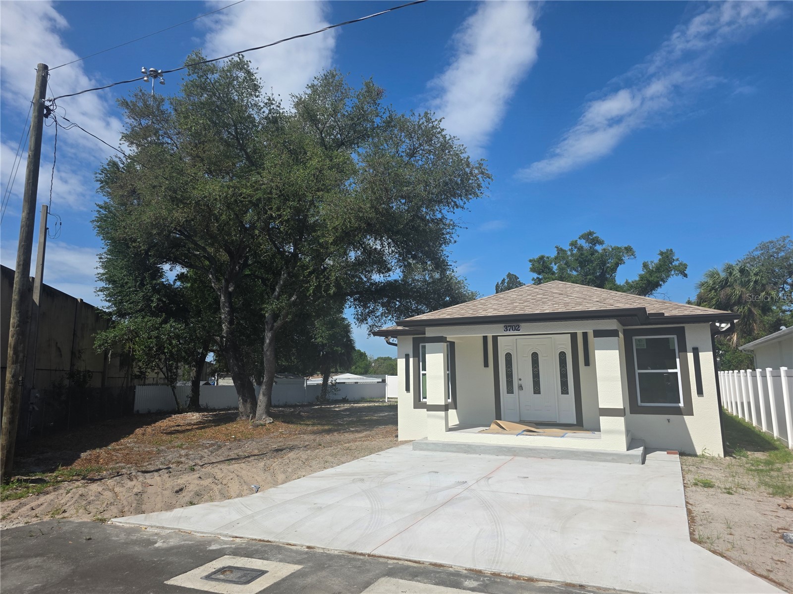 3702 Smith Street Tampa FL 33619 TB8491366 image1
