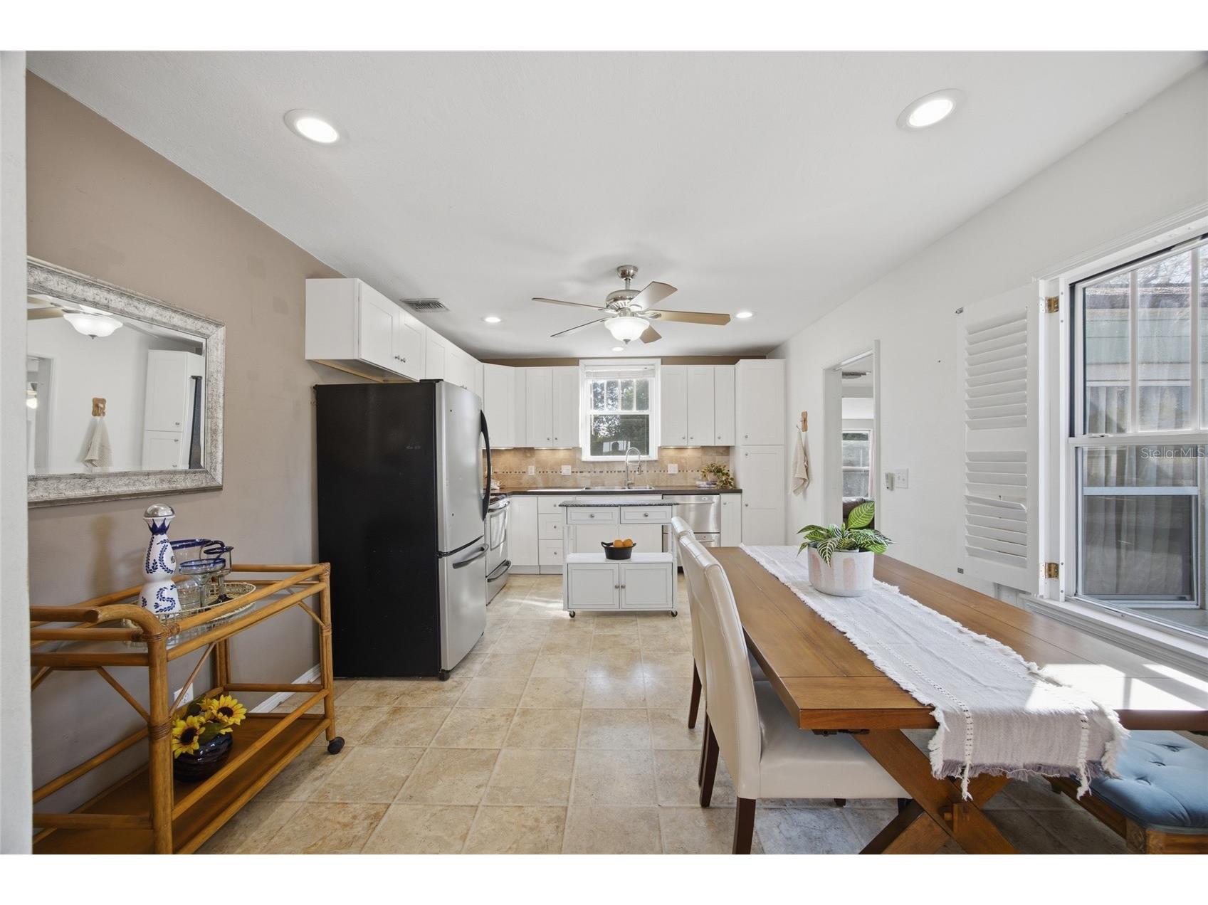 5824 Gulfport Blvd S Gulfport FL 33707 TB8475752 image10