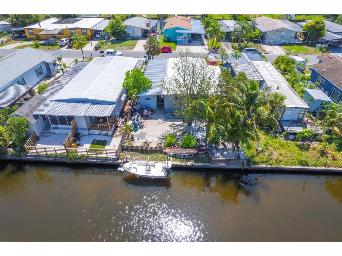 5824 Portsmouth Drive Tampa FL 33615 W7876527 image1