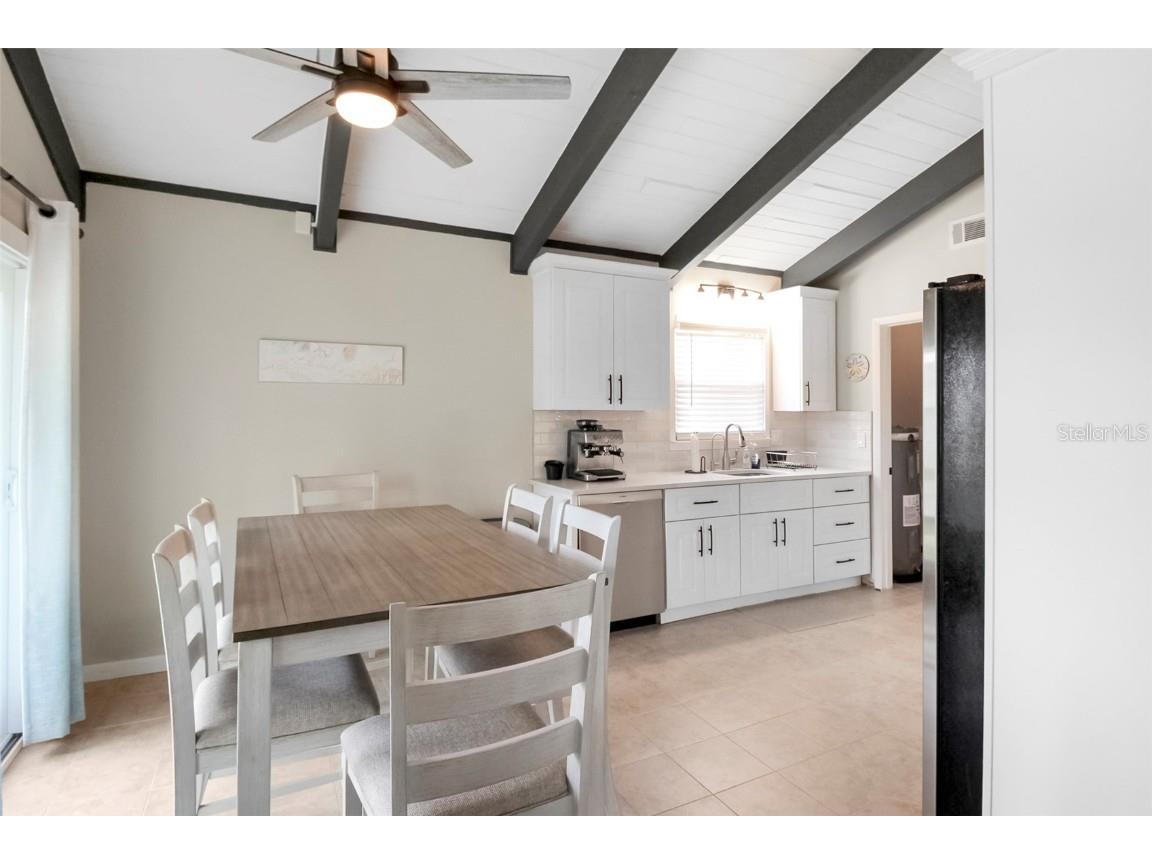 5824 Wildwood Avenue Sarasota FL 34231 A4649804 image30