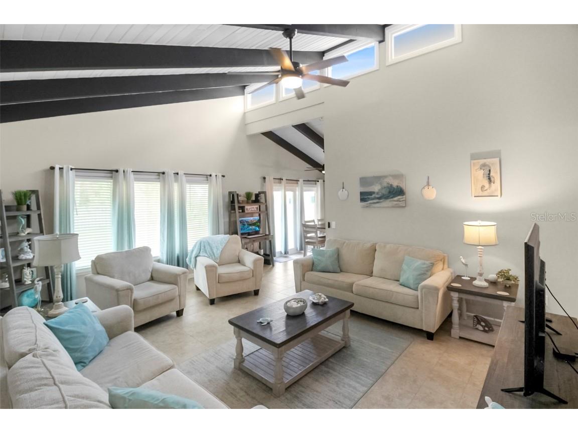 5824 Wildwood Avenue Sarasota FL 34231 A4649804 image7