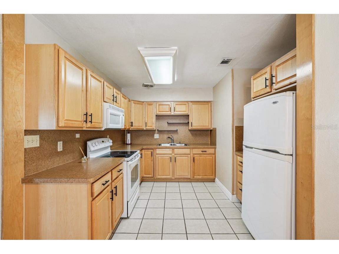 5825 81st Avenue N Pinellas Park FL 33781 TB8404083 image15