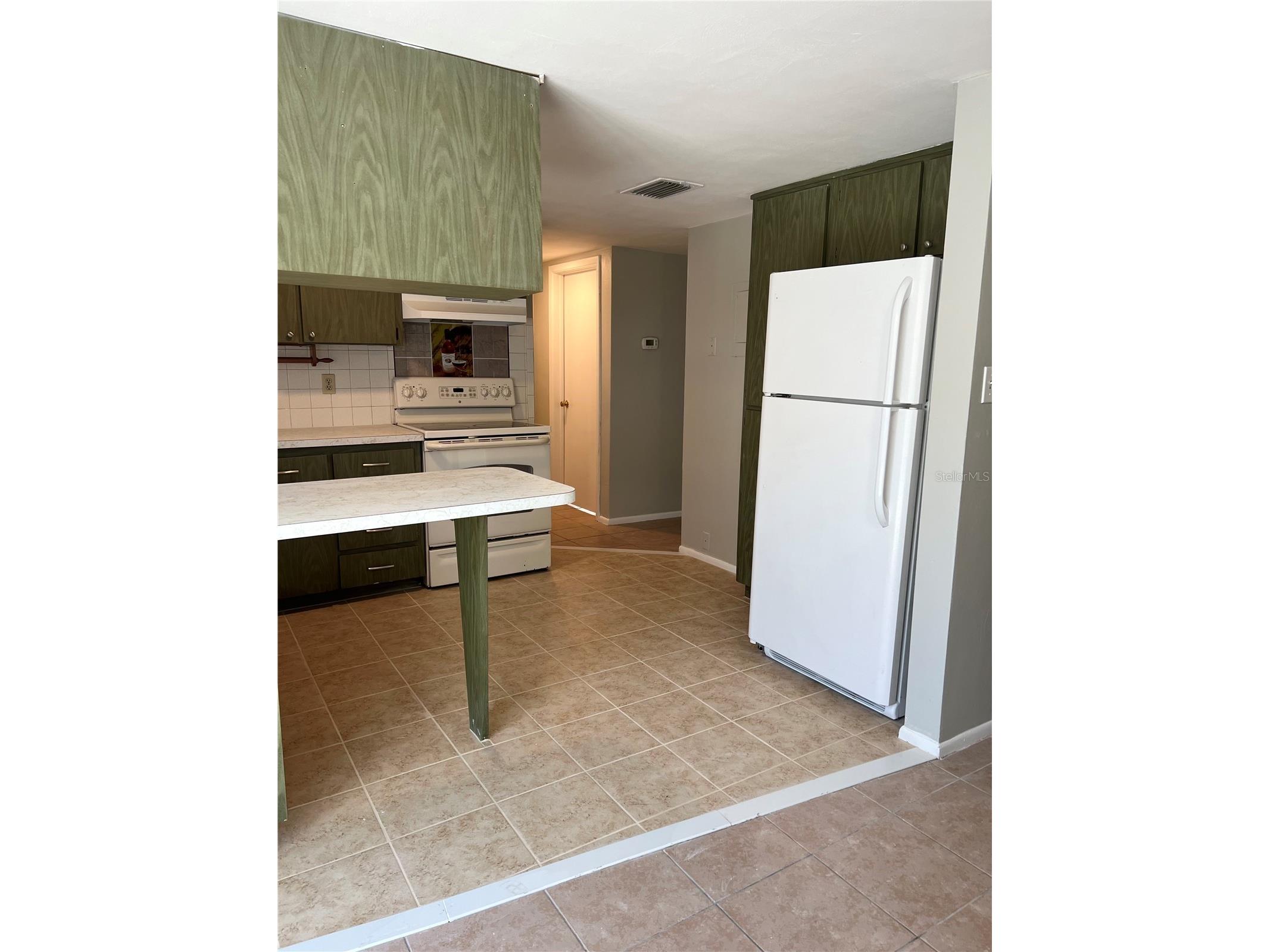 5825 Elm Street New Port Richey FL 34652 TB8480435 image4