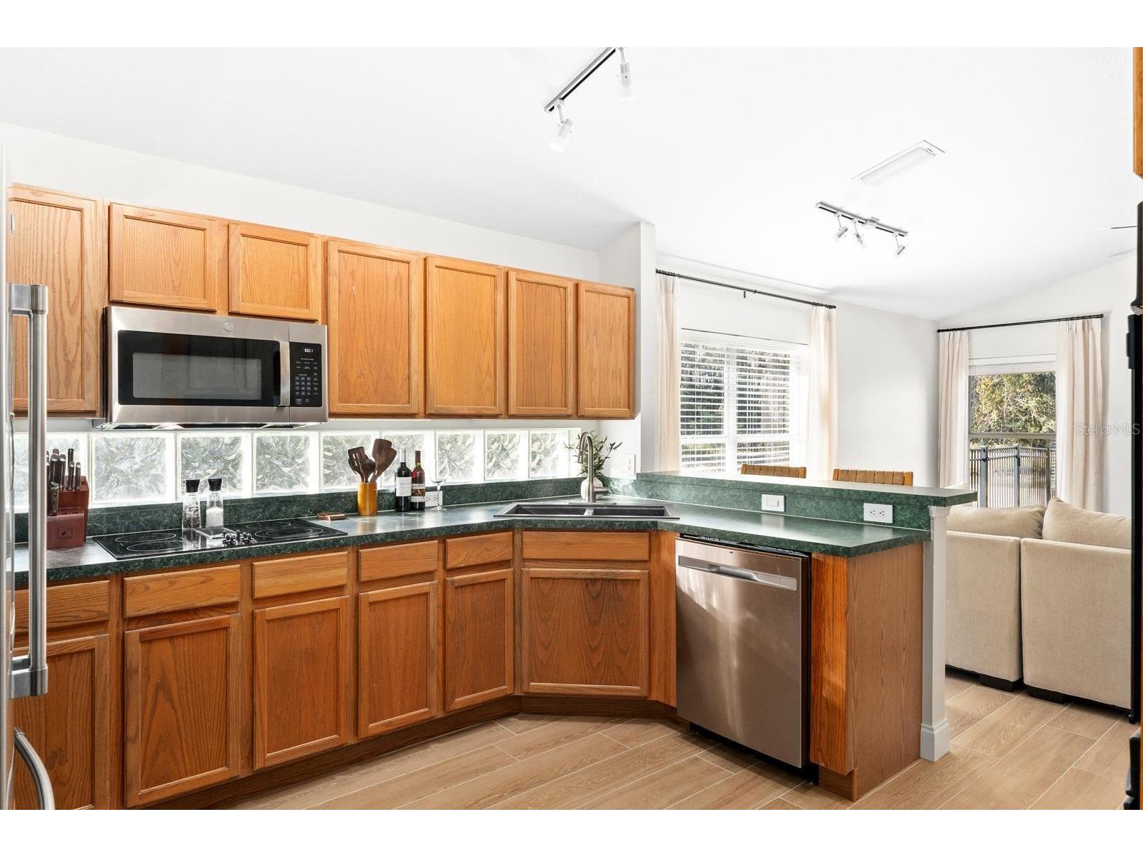 5825 Hawkwood Court Lithia FL 33547 TB8470468 image10