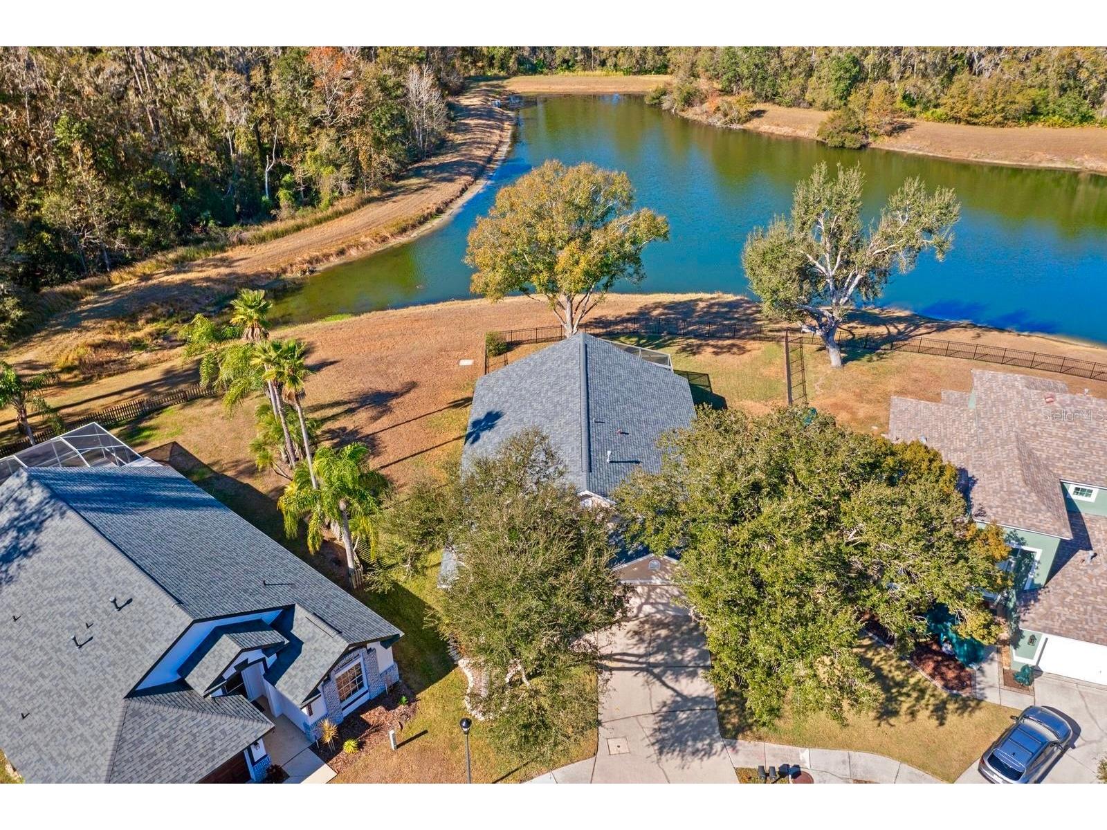 5825 Hawkwood Court Lithia FL 33547 TB8470468 image2