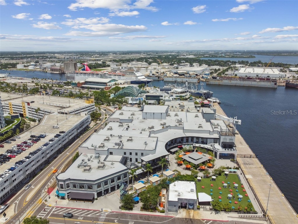 5825 N Thatcher Avenue Tampa FL 33614 TB8439781 image64