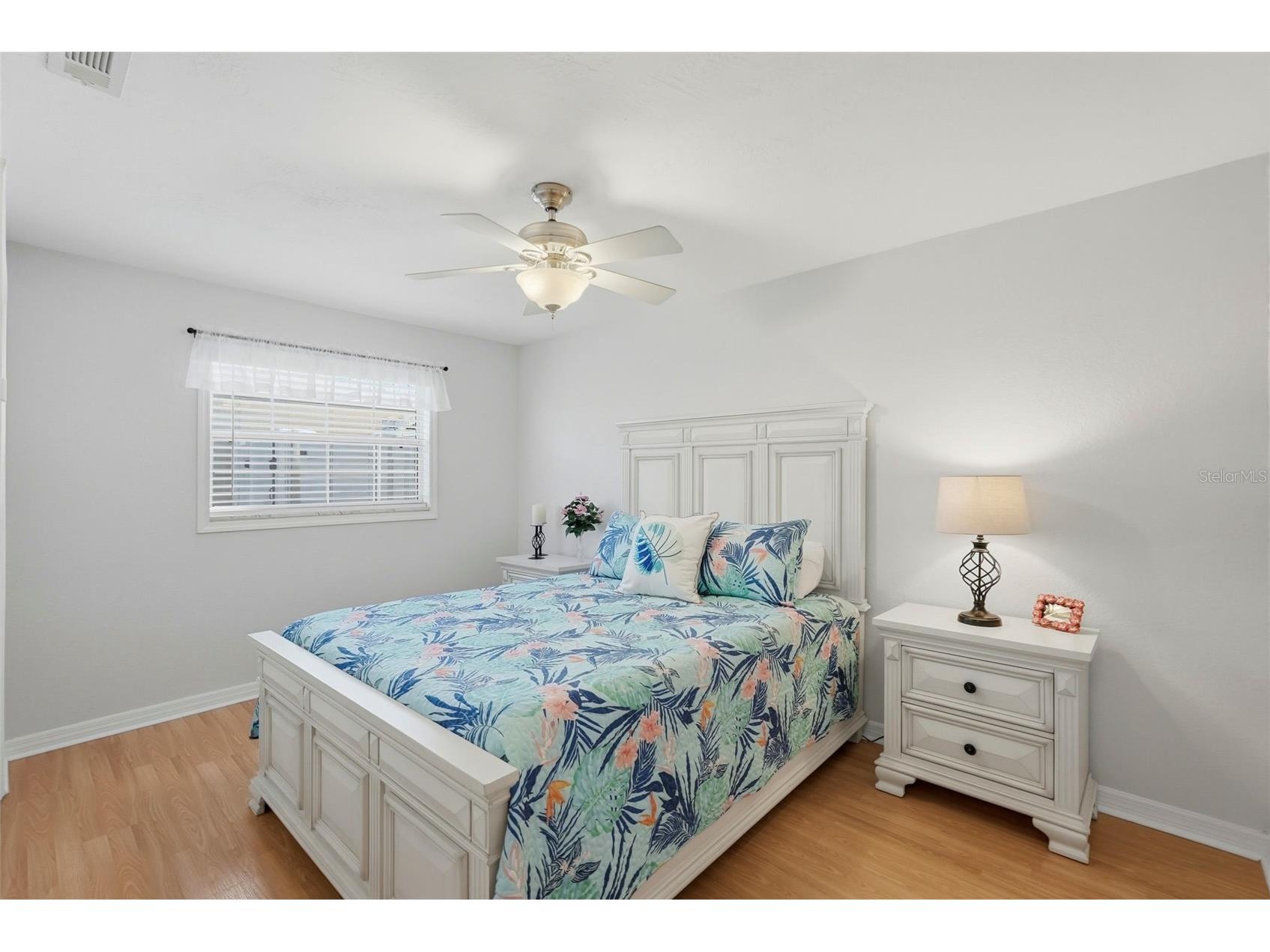 5826 27th Terrace N Saint Petersburg FL 33710 TB8488856 image20