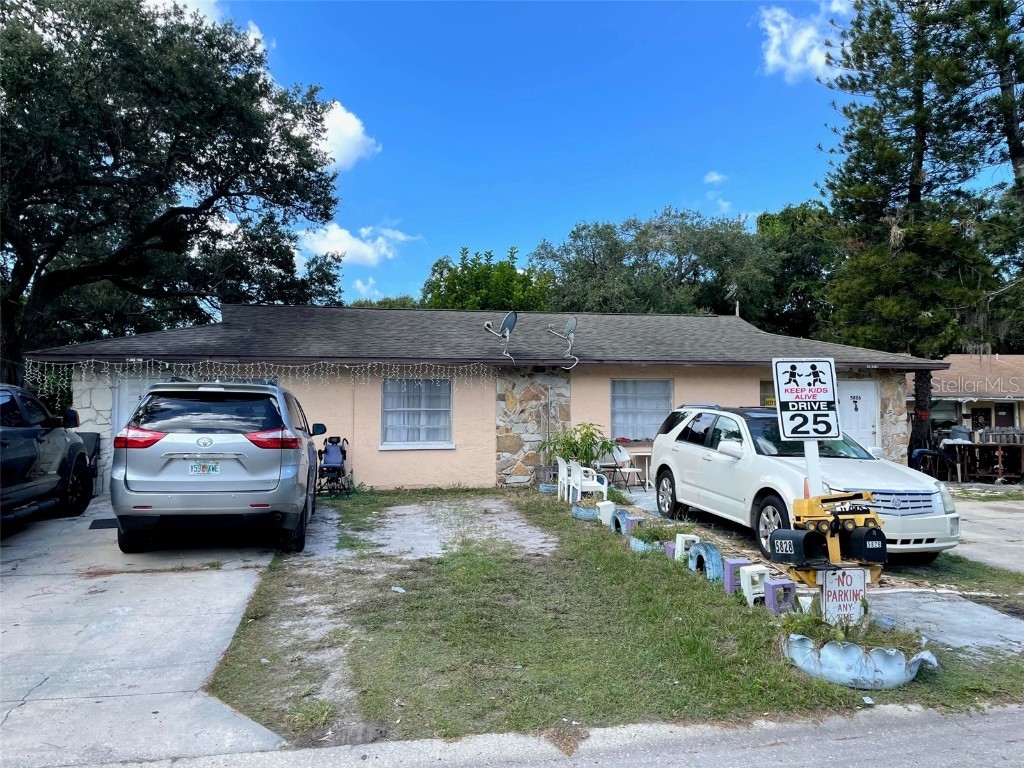 5826 3rd Street E Bradenton FL 34203 A4516170 image1