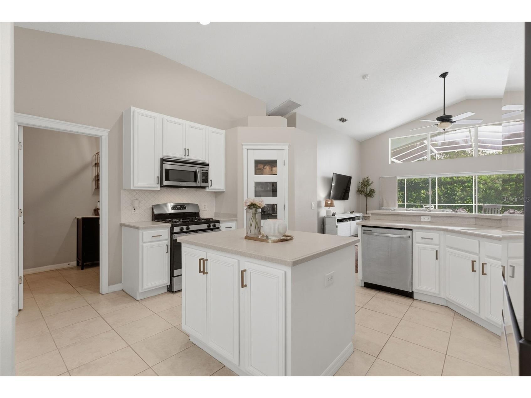 5826 Heronview Crescent Drive Lithia FL 33547 TB8508575 image12