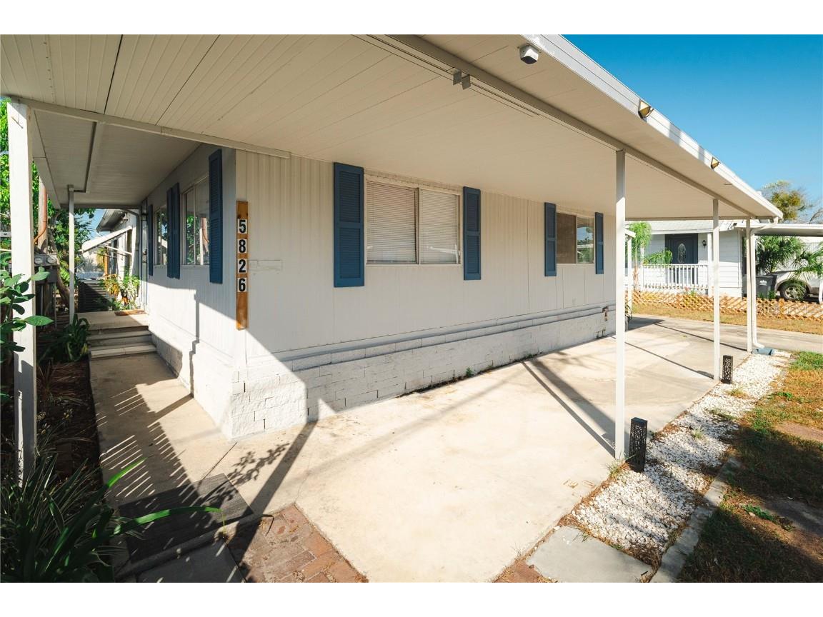 5826 Portsmouth Drive Tampa FL 33615 TB8440678 image3