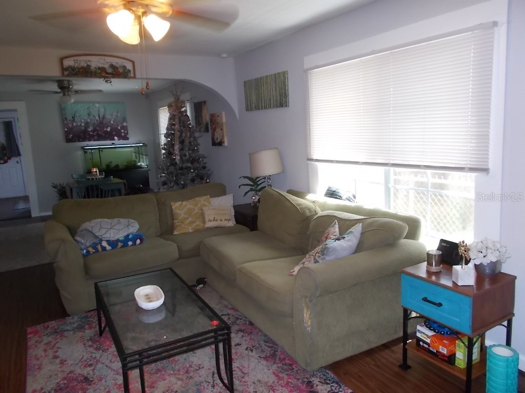 5827 39th Street N Saint Petersburg FL 33741 W7871940 image10