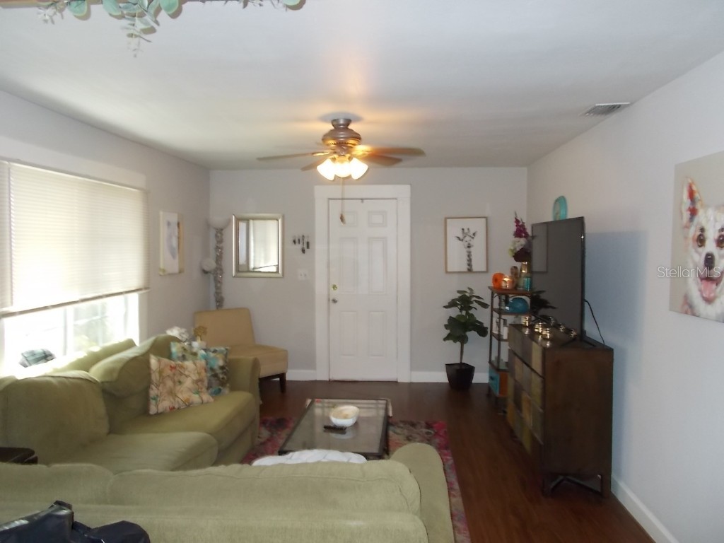 5827 39th Street N Saint Petersburg FL 33741 W7871940 image12