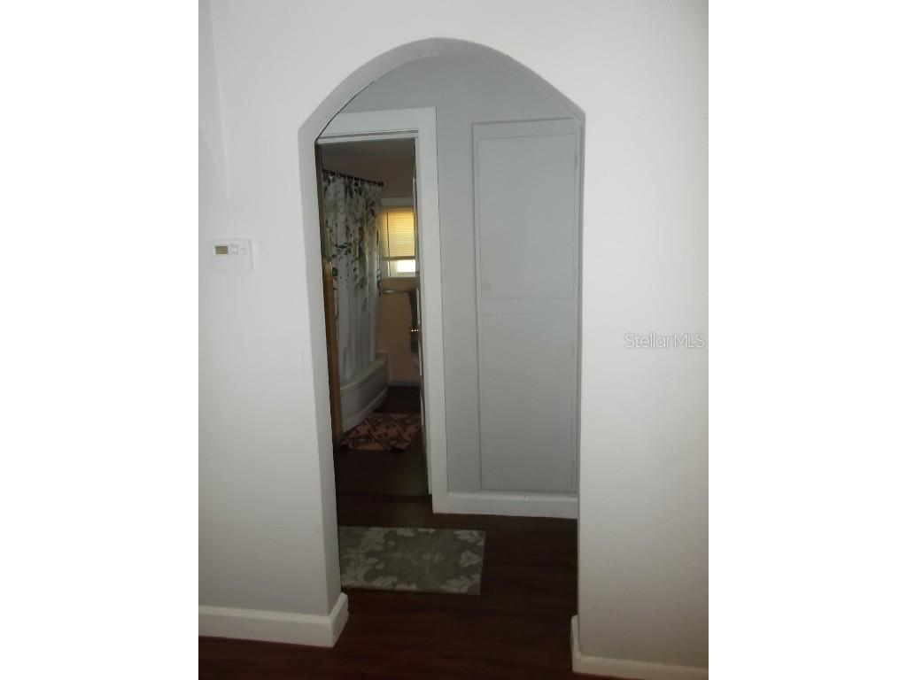 5827 39th Street N Saint Petersburg FL 33741 W7871940 image16