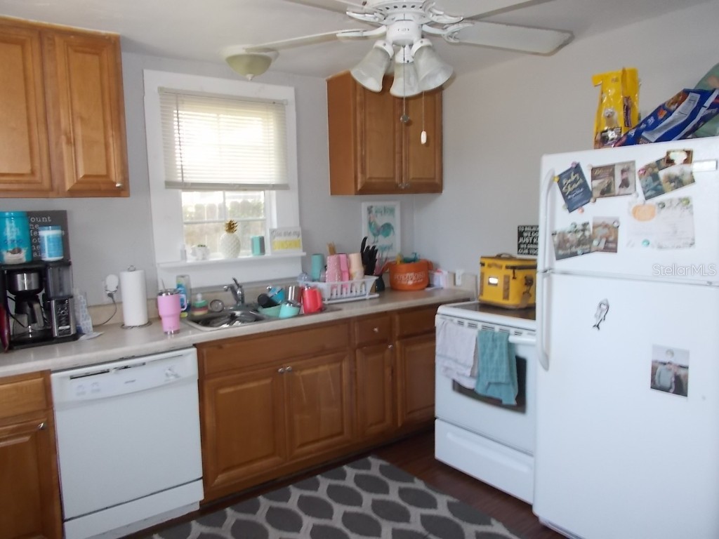 5827 39th Street N Saint Petersburg FL 33741 W7871940 image26