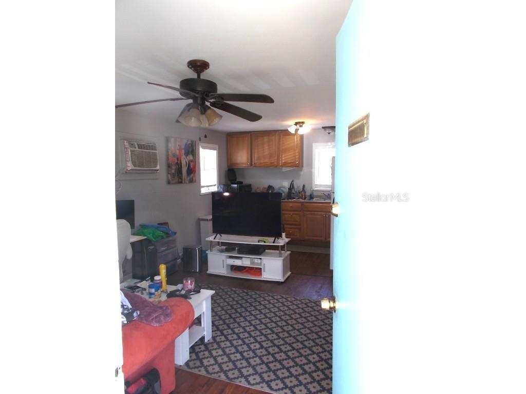 5827 39th Street N Saint Petersburg FL 33741 W7871940 image47