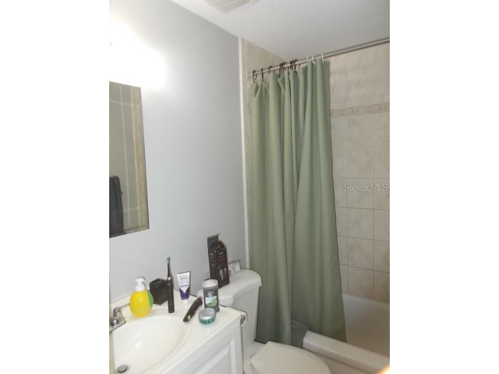 5827 39th Street N Saint Petersburg FL 33741 W7871940 image54