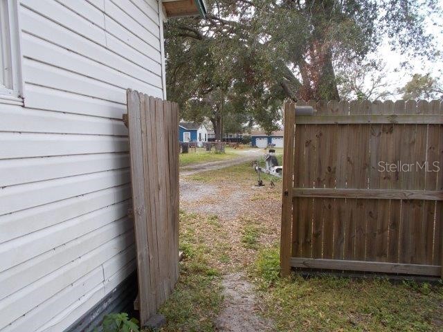 5827 39th Street N Saint Petersburg FL 33741 W7871940 image61