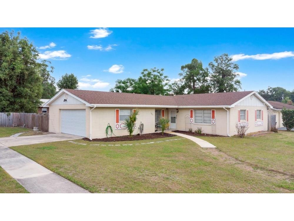 5827 Flori Lane Orlando FL 32808 O6406791 image1