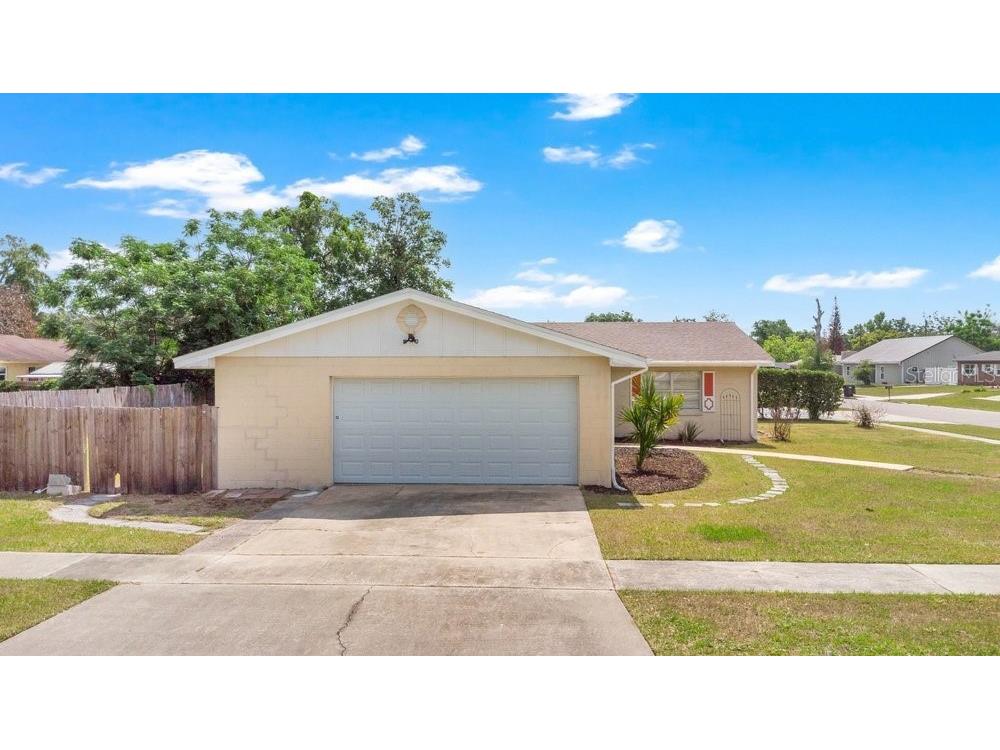 5827 Flori Lane Orlando FL 32808 O6406791 image3
