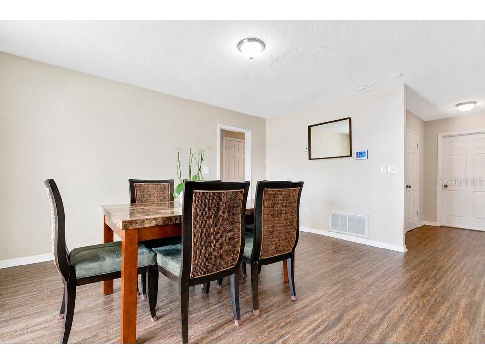 5827 Flori Lane Orlando FL 32808 O6406791 image8