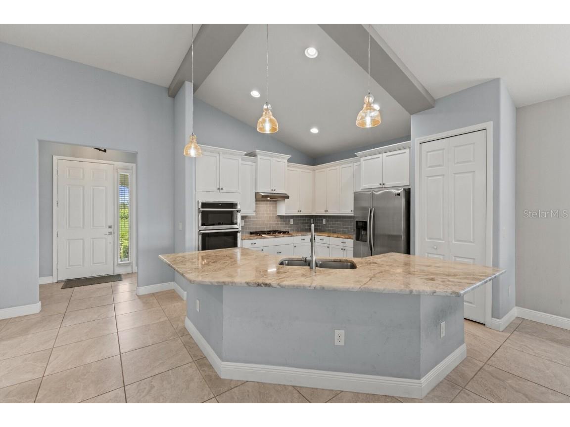 5827 Inspiration Terrace Bradenton FL 34210 A4653909 image12